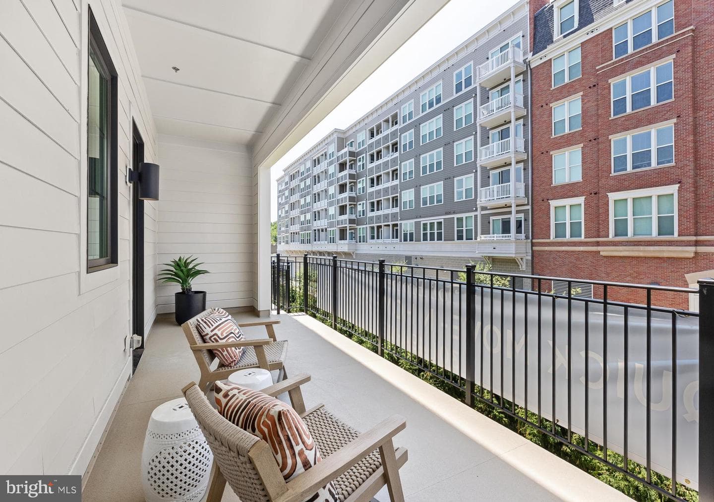 8603 Erdem Place photo 18