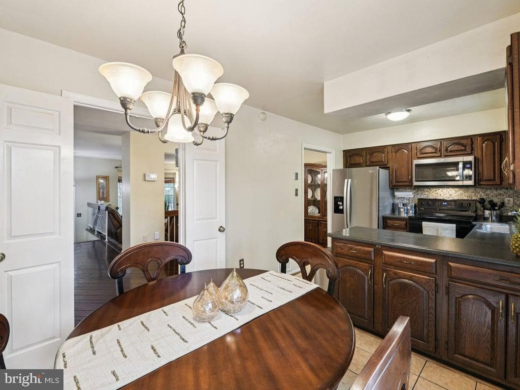 1927 Amberstone Court #4 photo 11