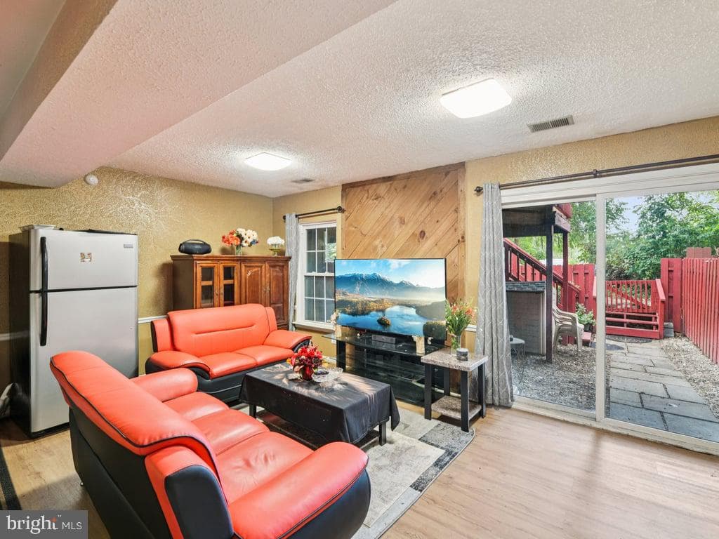 1927 Amberstone Court #4 photo 22