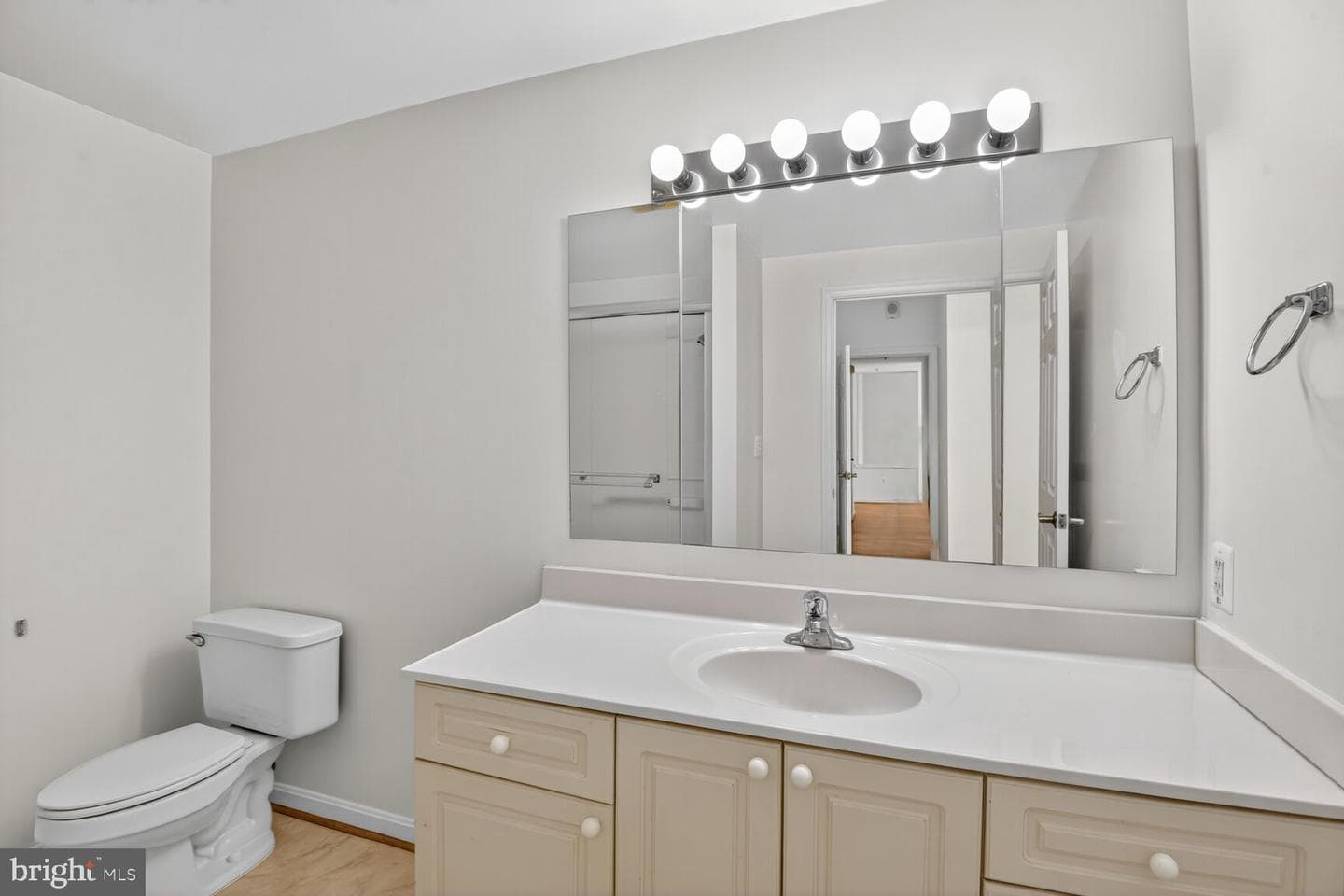 3200 N Leisure World Boulevard #918 photo 12