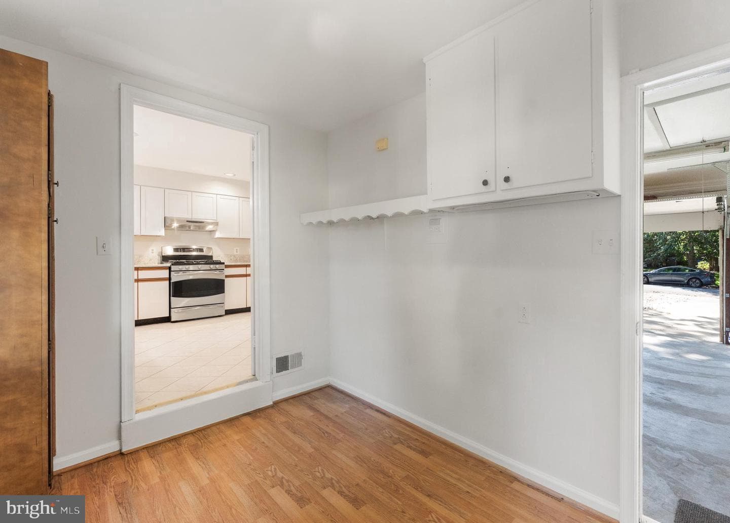 1707 Myrtle Road photo 25
