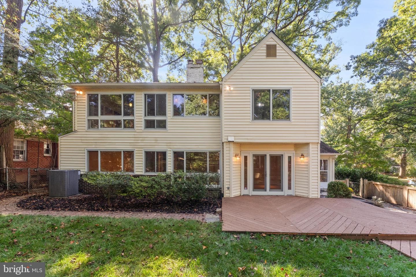 1707 Myrtle Road photo 3