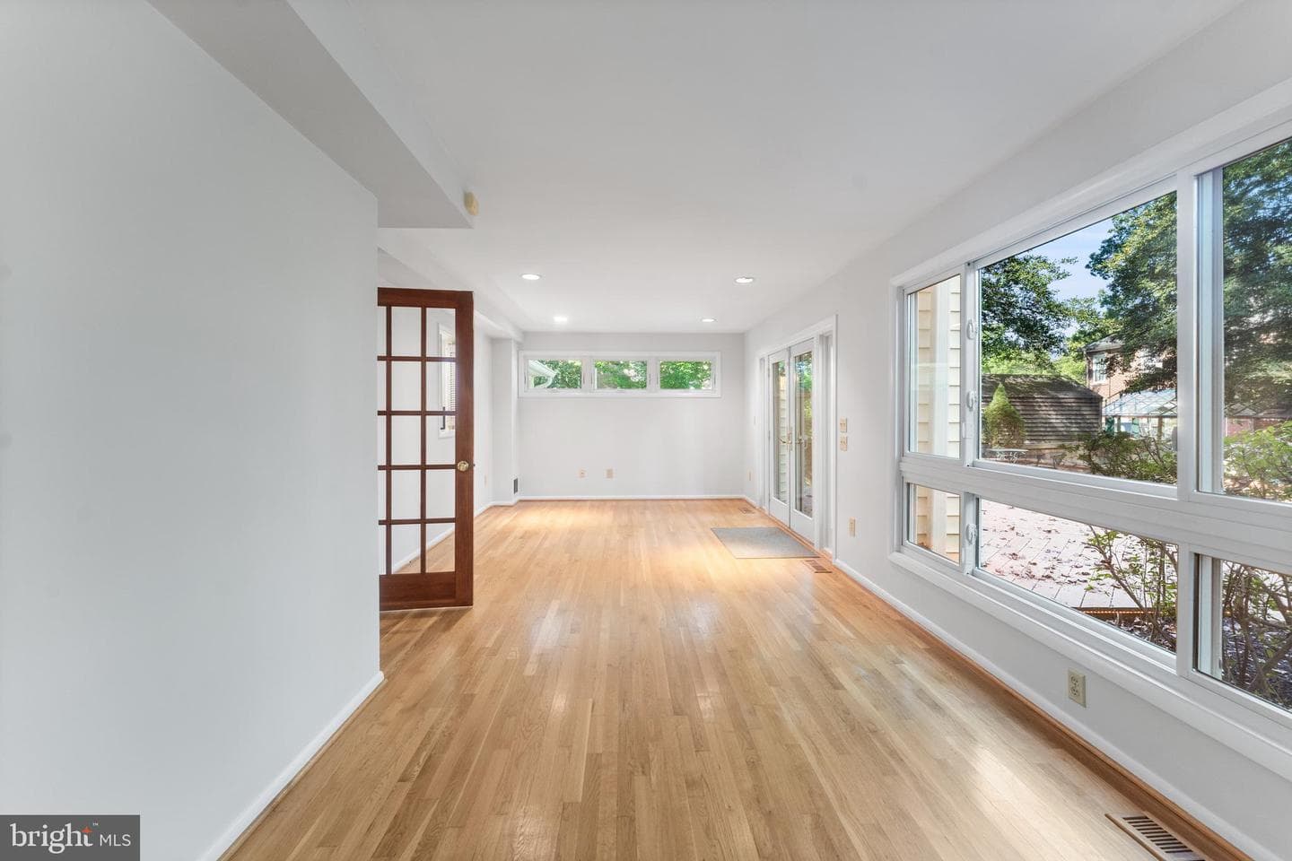 1707 Myrtle Road photo 7