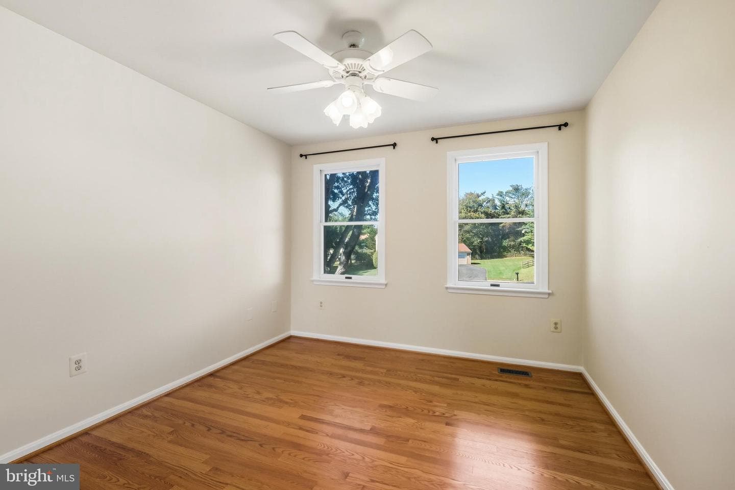 5704 Mossrock Drive photo 29