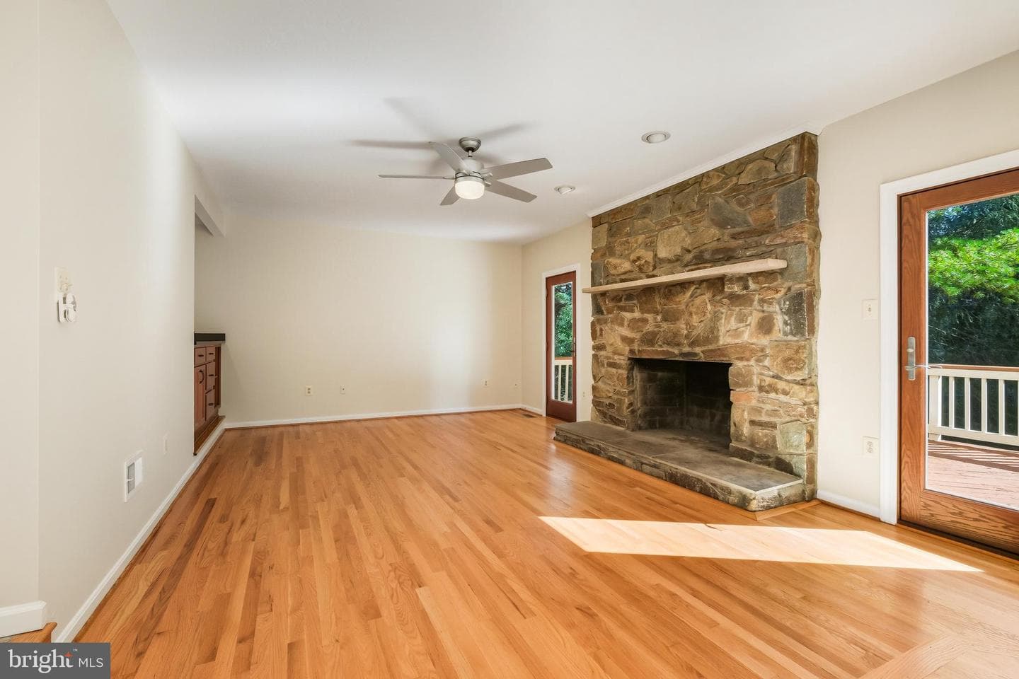 5704 Mossrock Drive photo 9