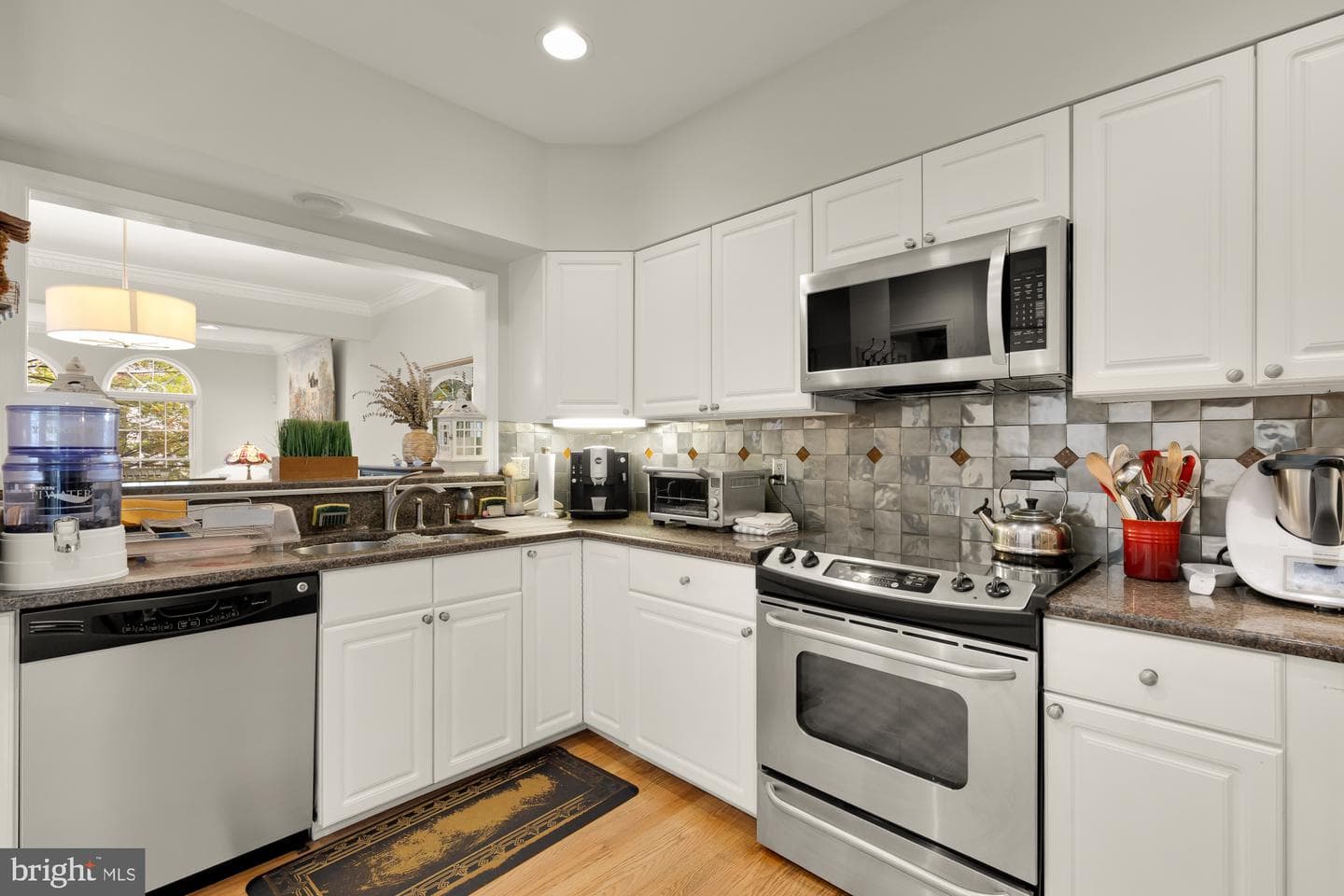5430 Whitley Park Terrace photo 8