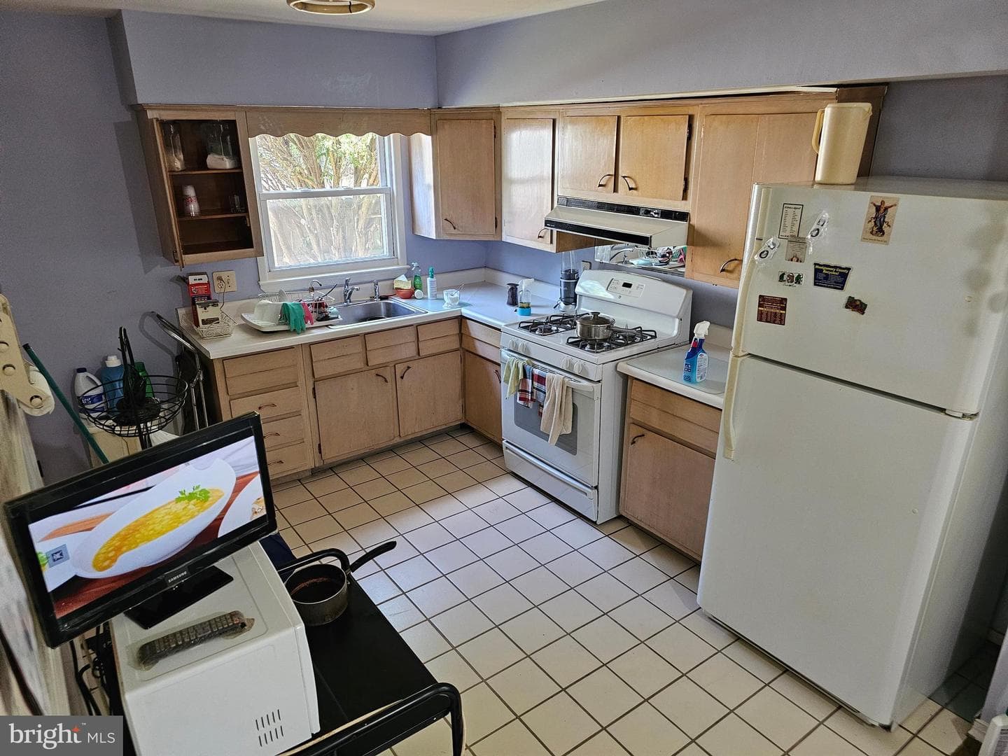 4627 Glasgow Drive photo 7