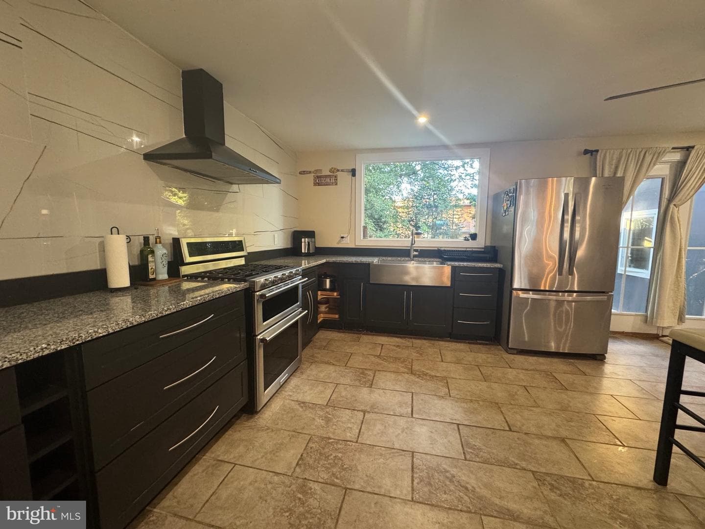 17100 King James Way photo 37