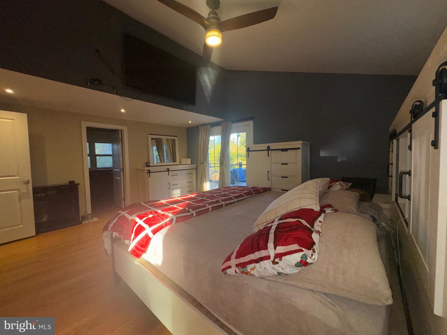 17100 King James Way photo 67