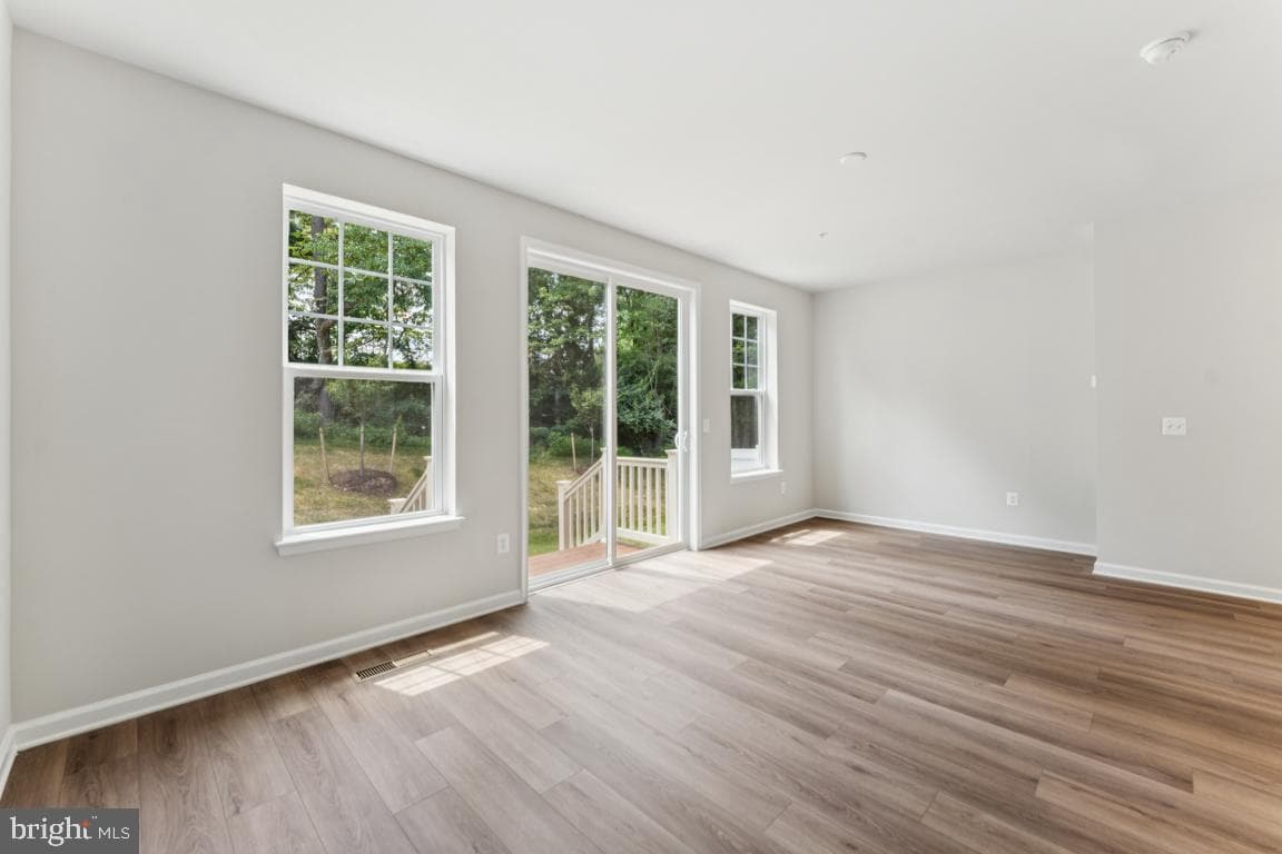 10182 Kings Grove Way photo 13