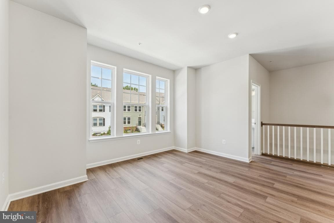10182 Kings Grove Way photo 6