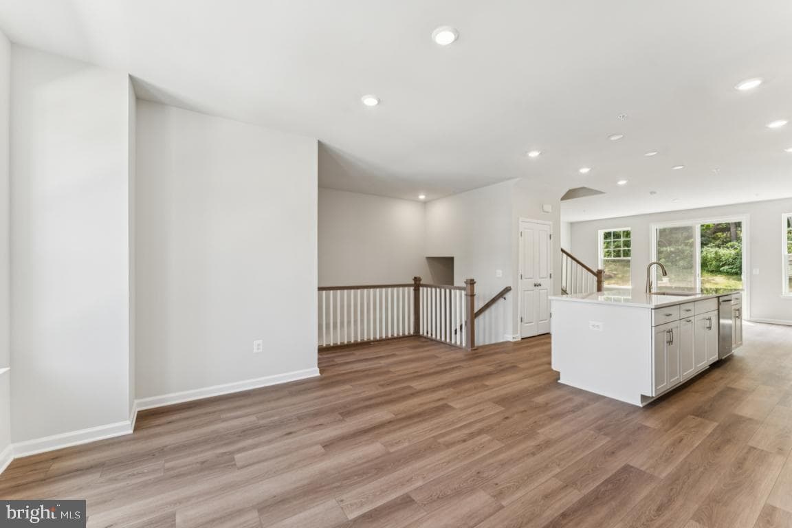 10182 Kings Grove Way photo 7