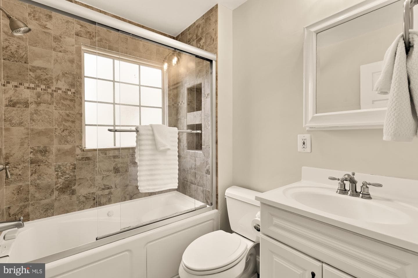 6405 Redwing Road photo 34