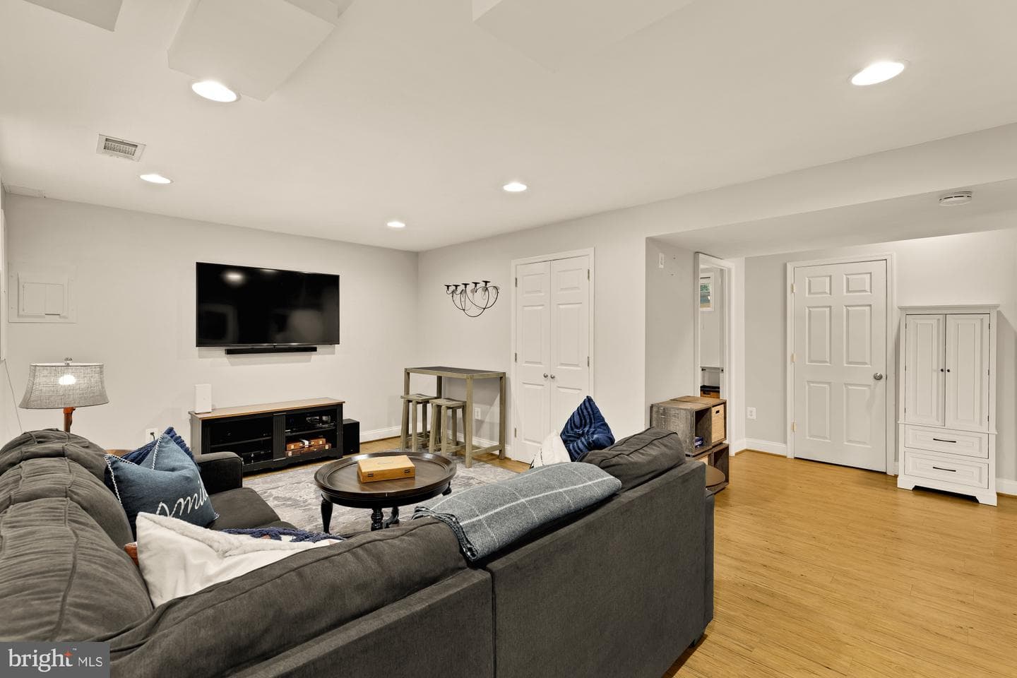 6405 Redwing Road photo 35