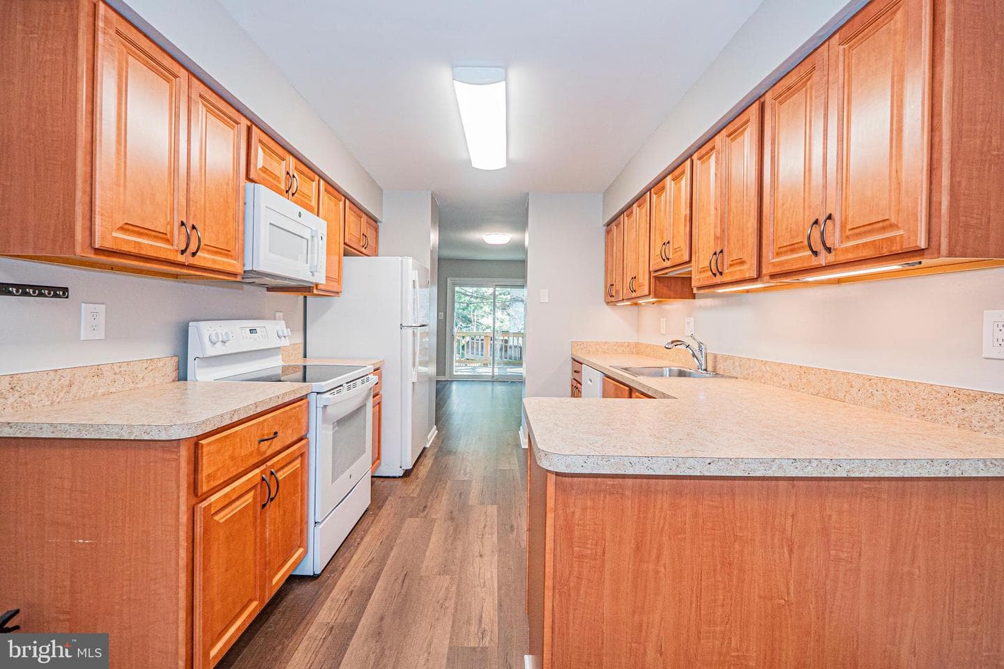101 Kestrel Court photo 24