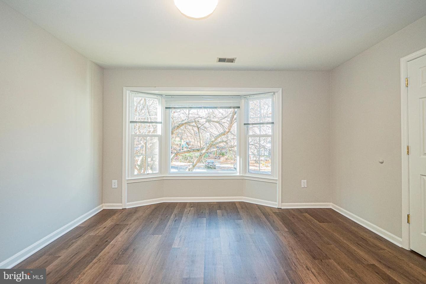 101 Kestrel Court photo 26