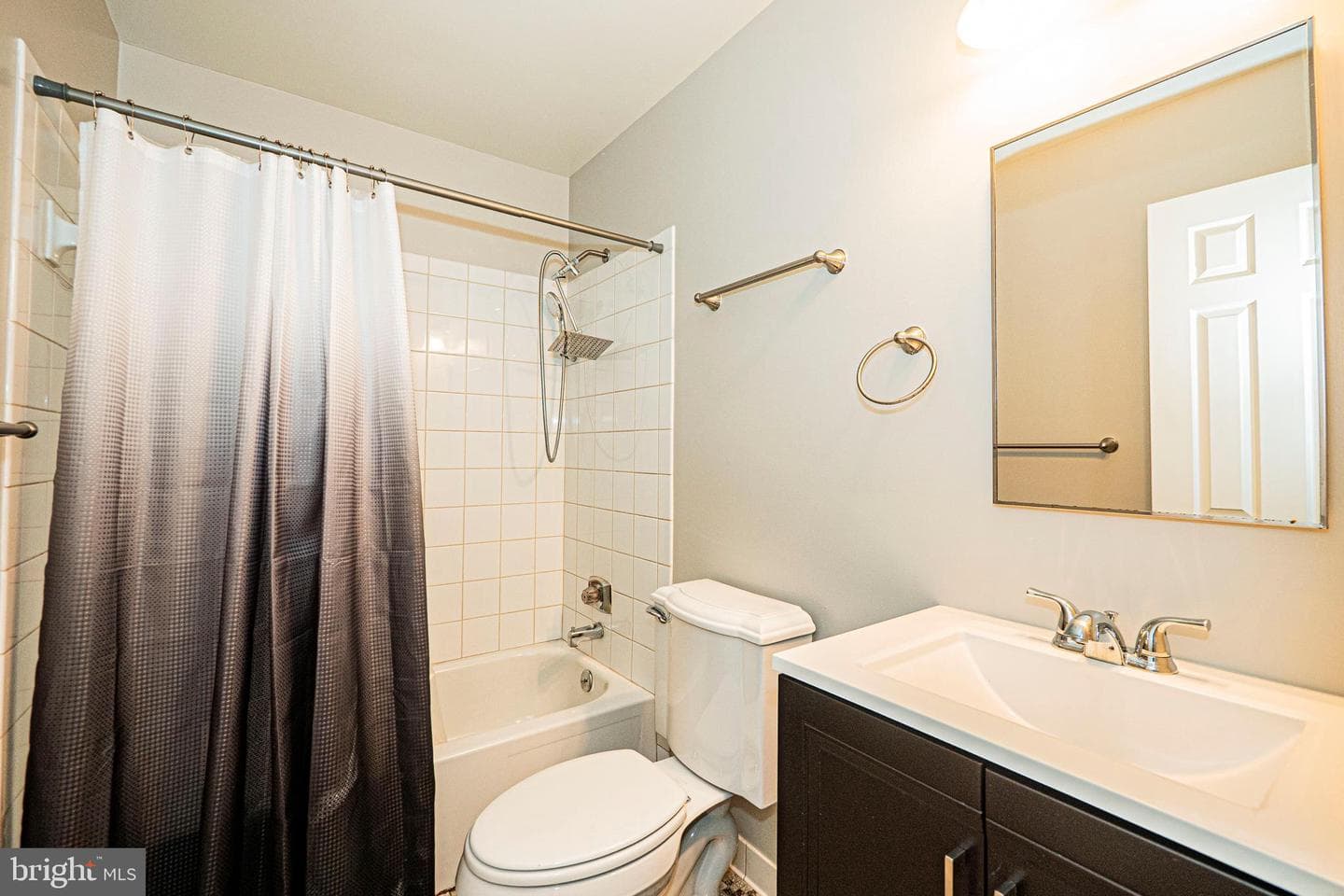 101 Kestrel Court photo 44