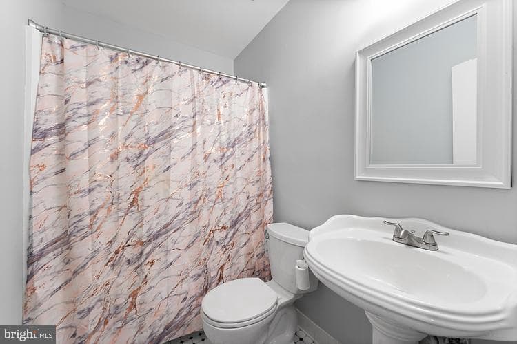 11111 Weatherburn Place photo 14