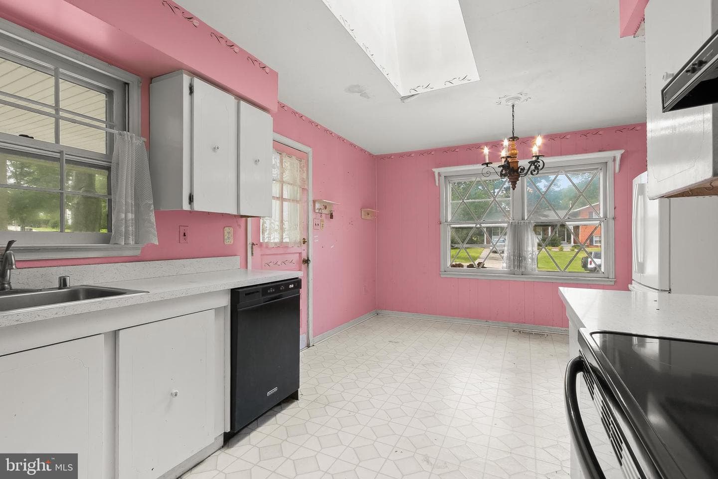12903 Morningside Lane photo 12