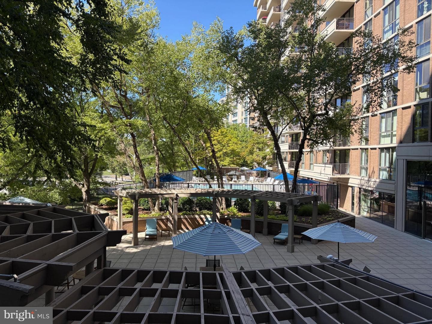 4620 N Park Avenue #206e photo 2
