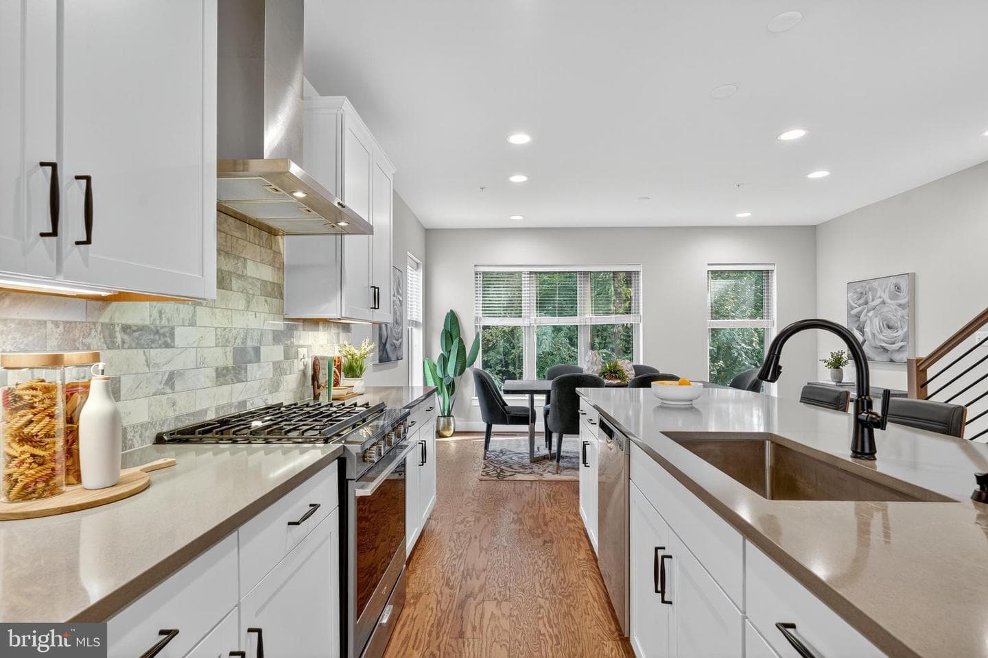 864 Thompson Crescent #44 photo 7
