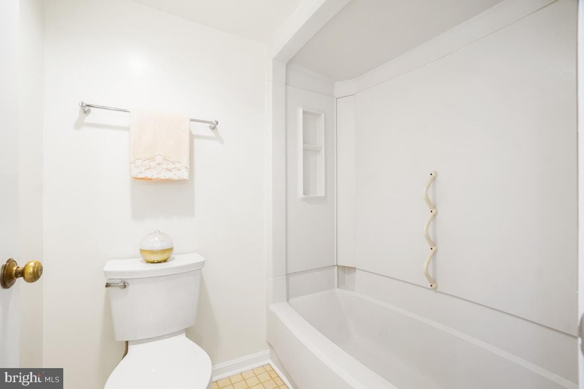 15107 Interlachen Drive #2-321 photo 28