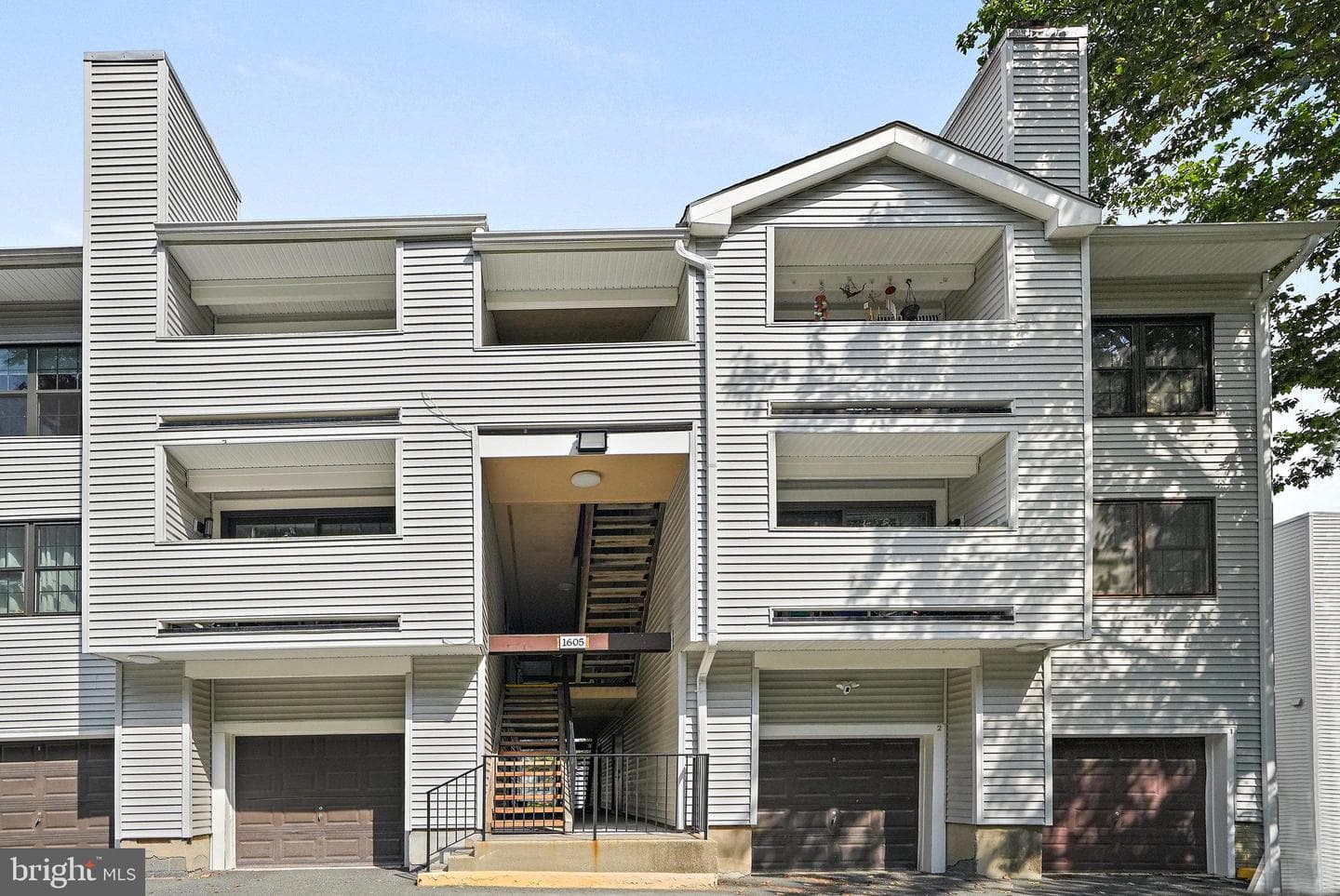 1605 Carriage House Terrace #h photo 40