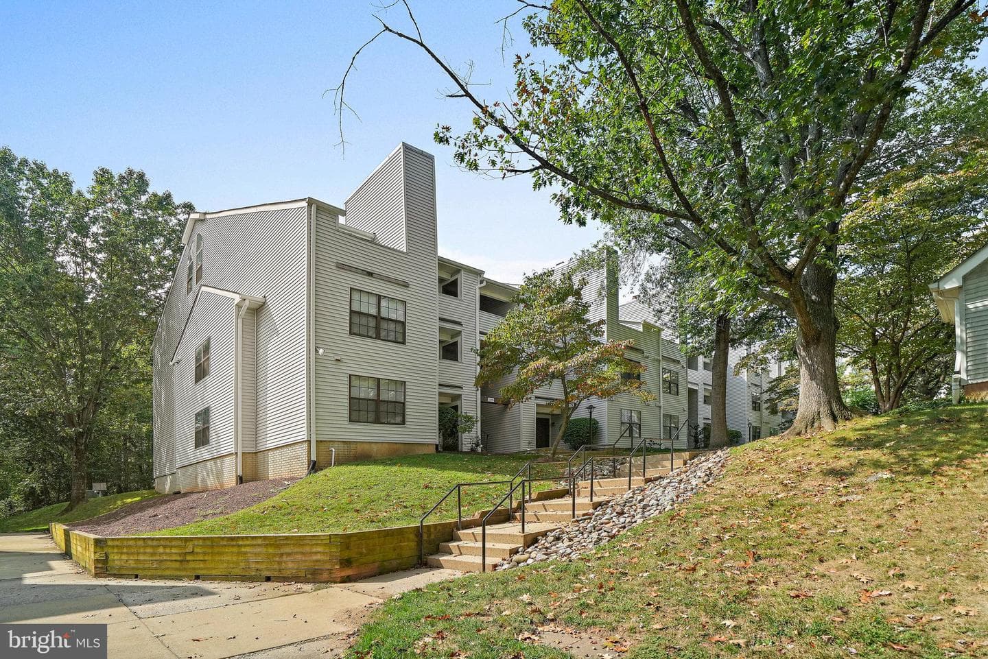 1605 Carriage House Terrace #h photo 42