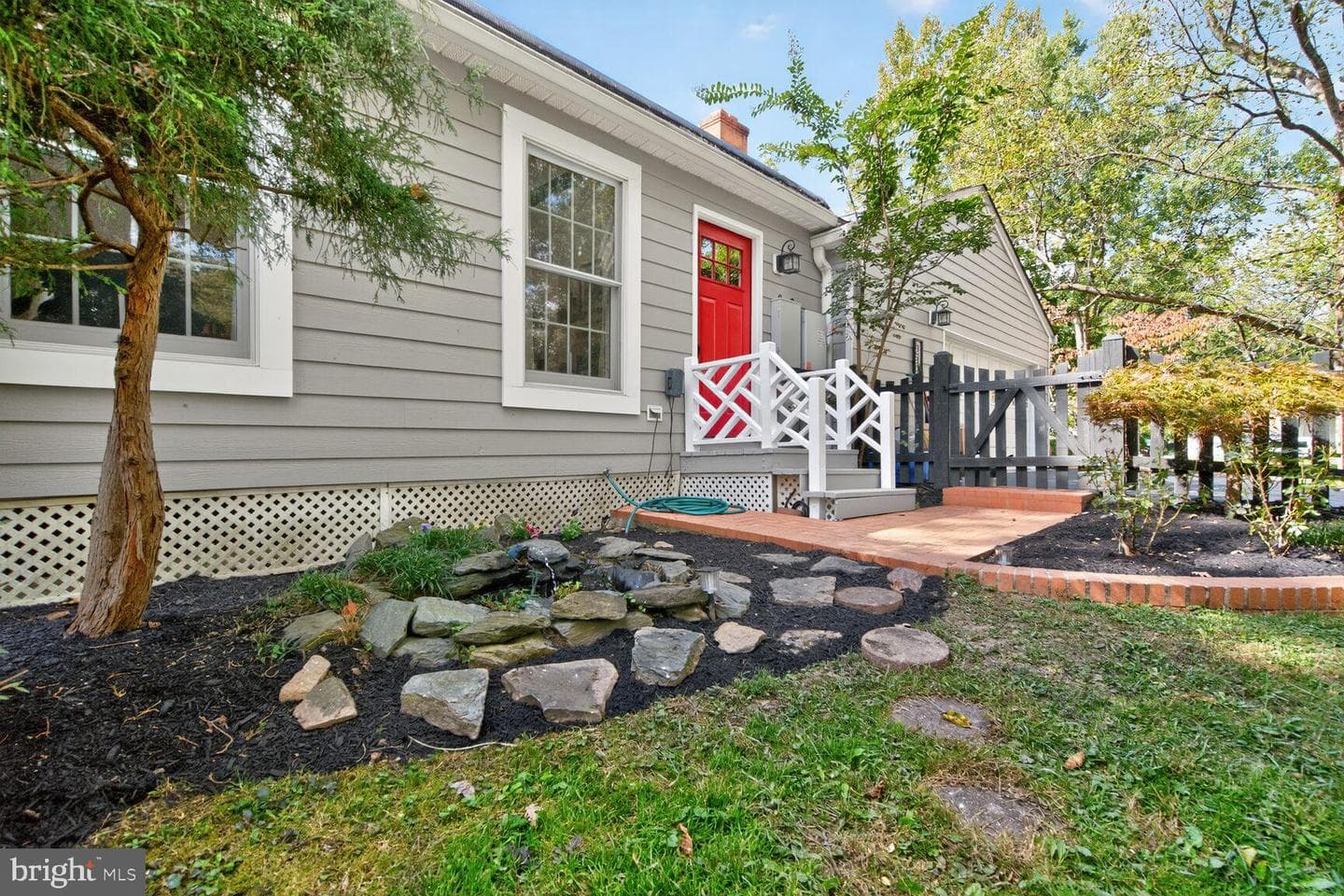 2301 Starcrest Drive photo 22