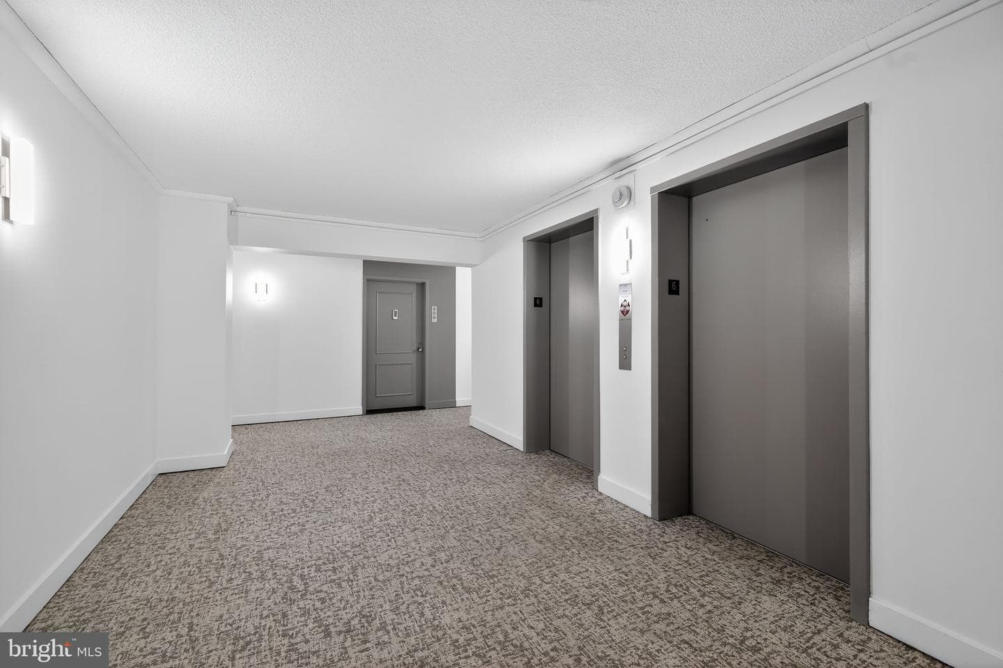 118 Monroe Street #604 photo 3