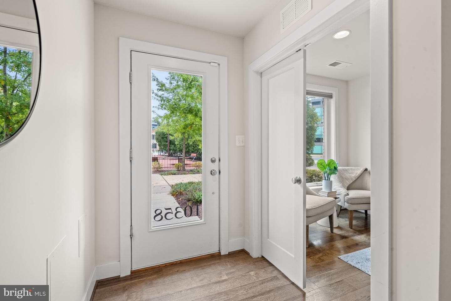 10358 Jacobsen Street photo 2