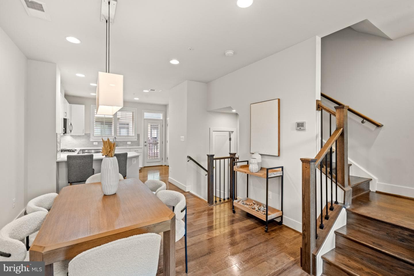 10358 Jacobsen Street photo 6