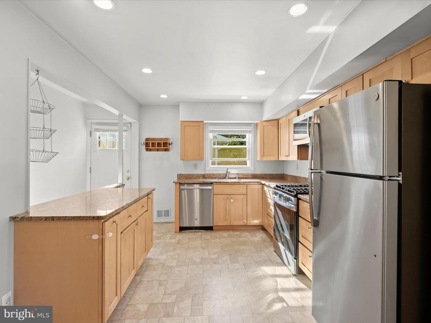 13214 Dumbarton Drive photo 24