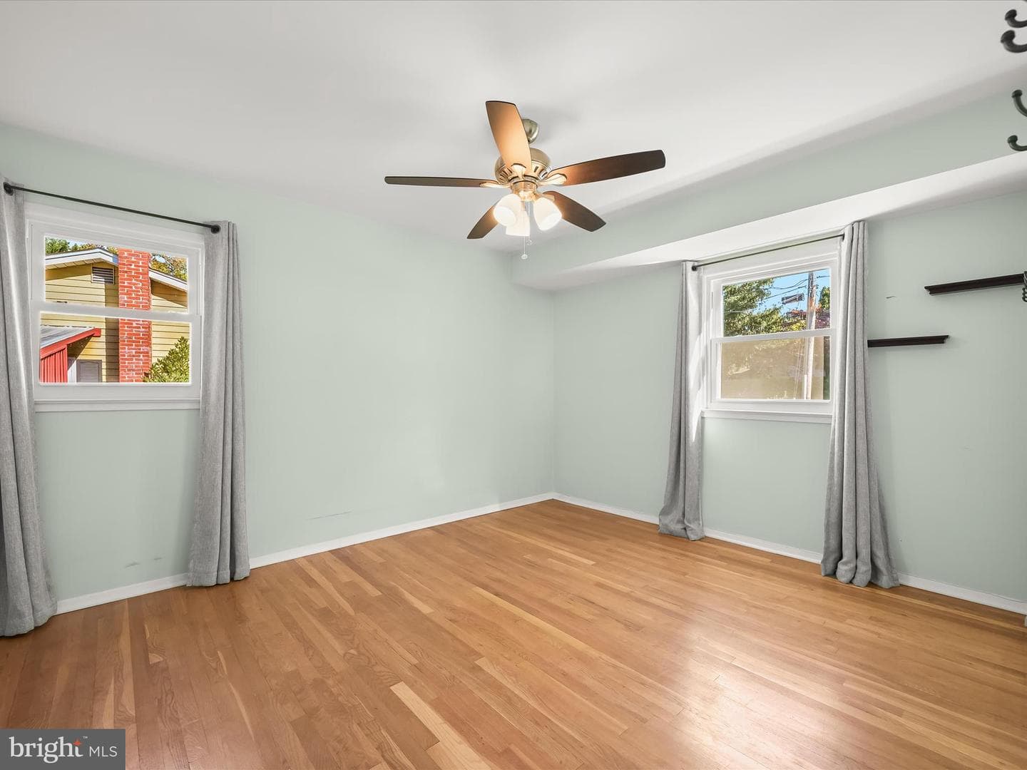 13214 Dumbarton Drive photo 25