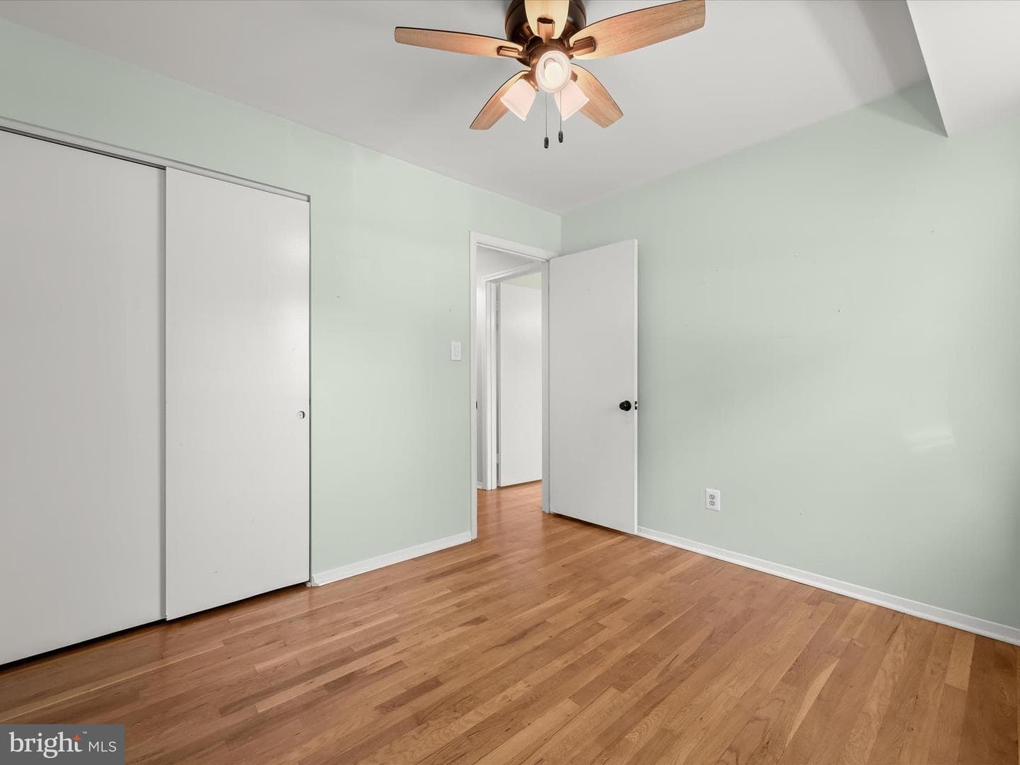 13214 Dumbarton Drive photo 29
