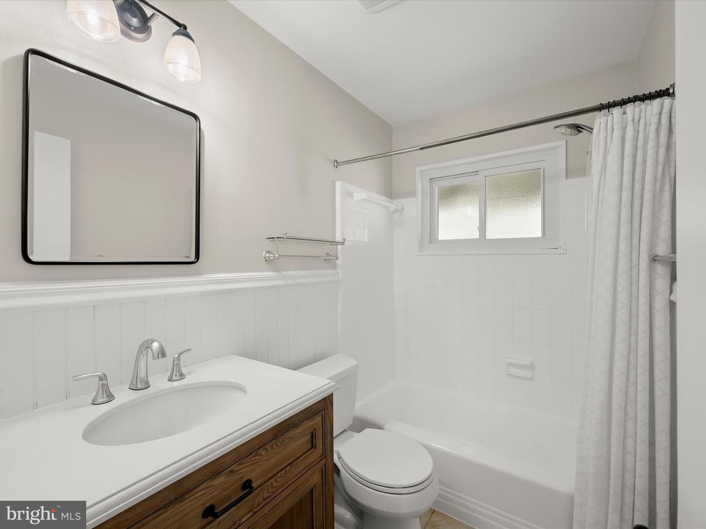 13214 Dumbarton Drive photo 32