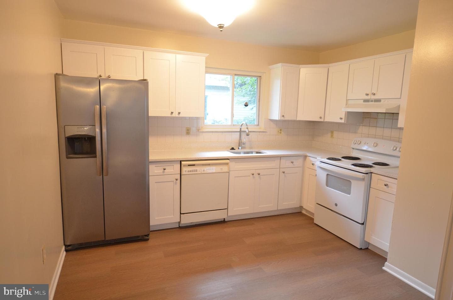 36 Steven Court #211 photo 7
