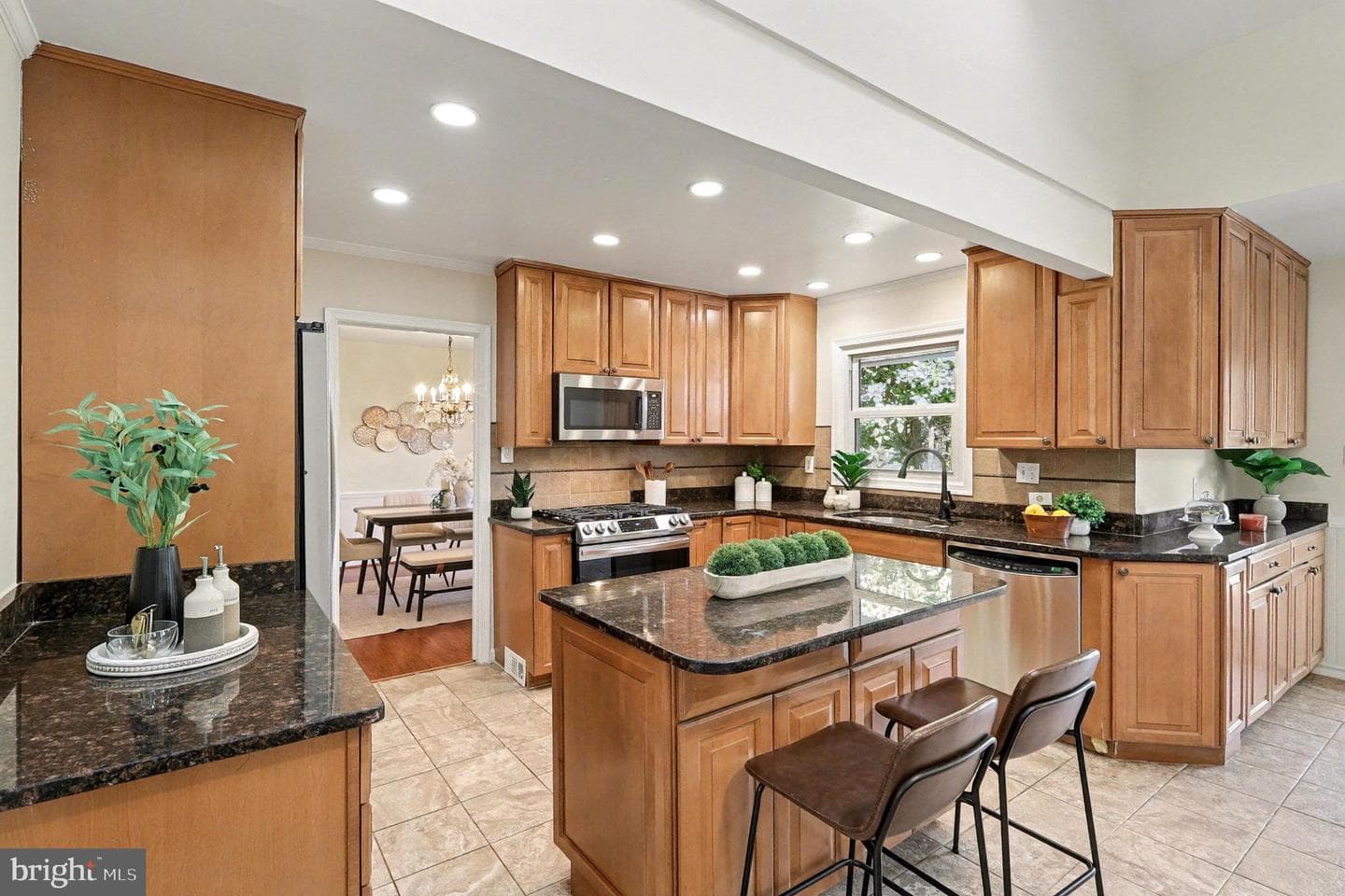 13805 Rippling Brook Drive photo 4