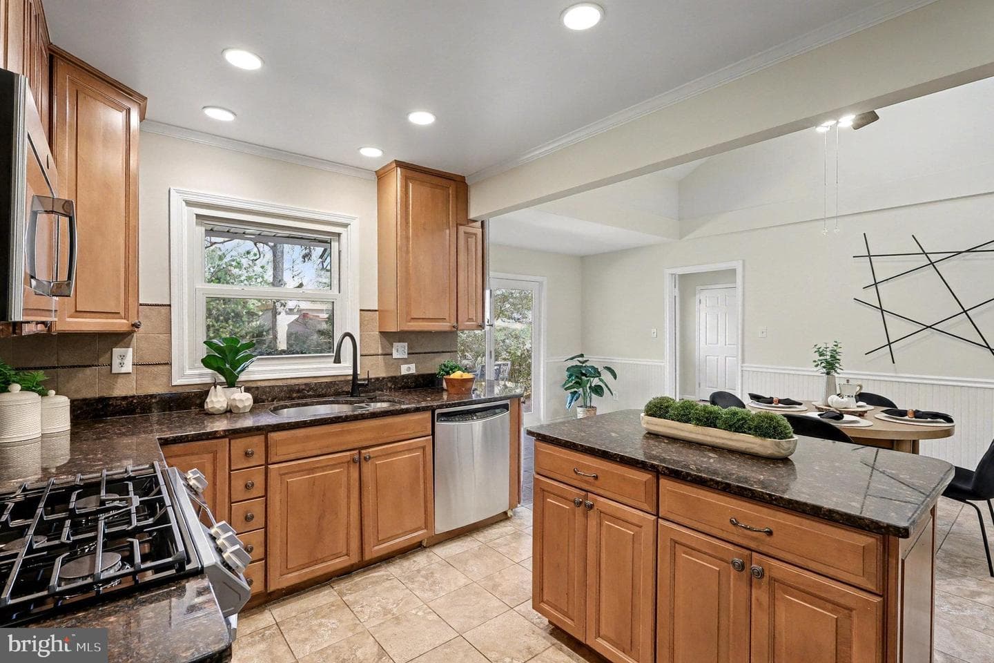 13805 Rippling Brook Drive photo 5