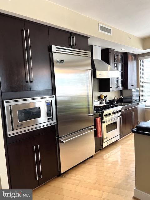 7710 Woodmont Avenue NE #911 photo 6