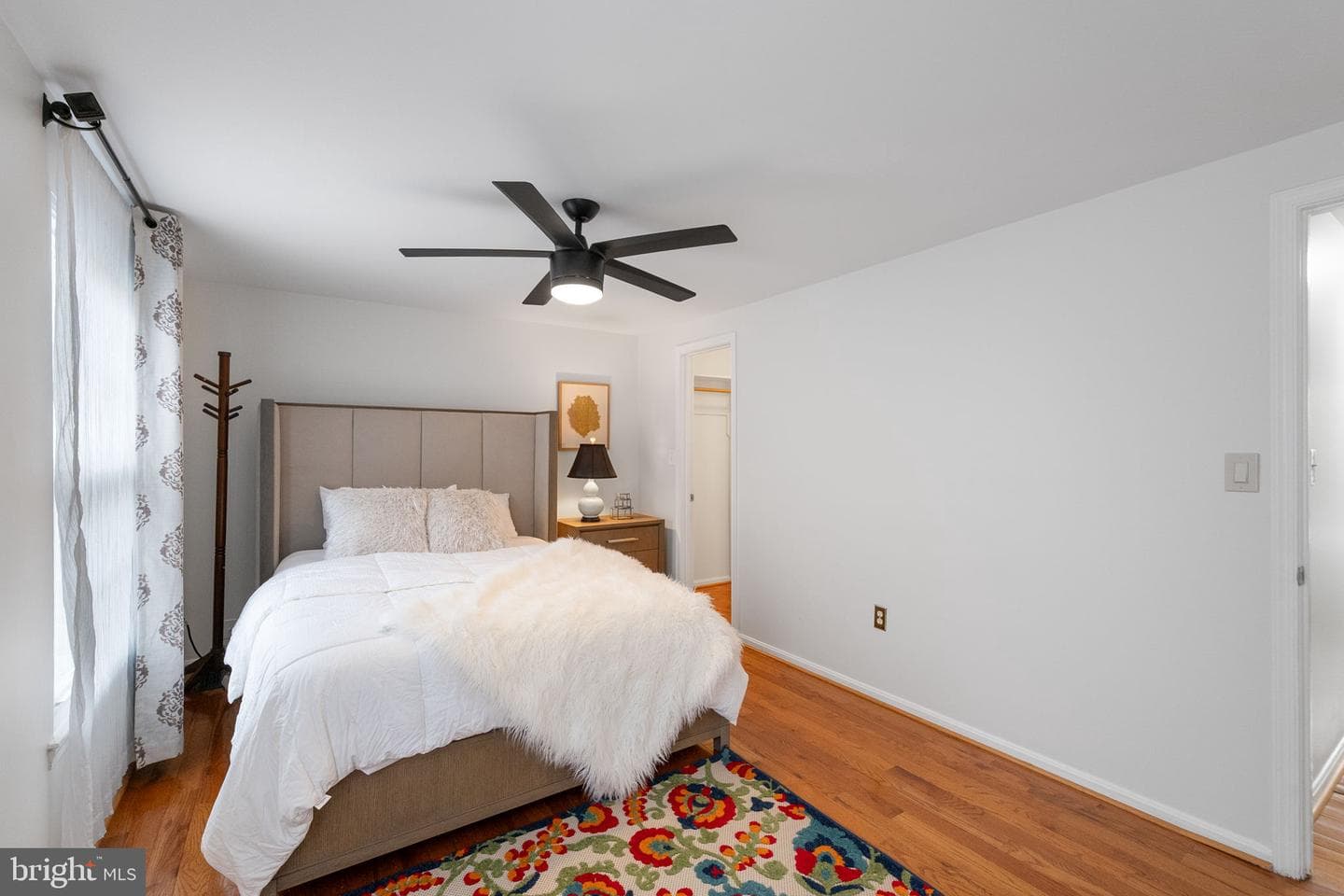 27 Filbert Court photo 16