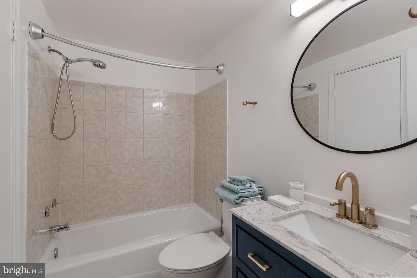 27 Filbert Court photo 20