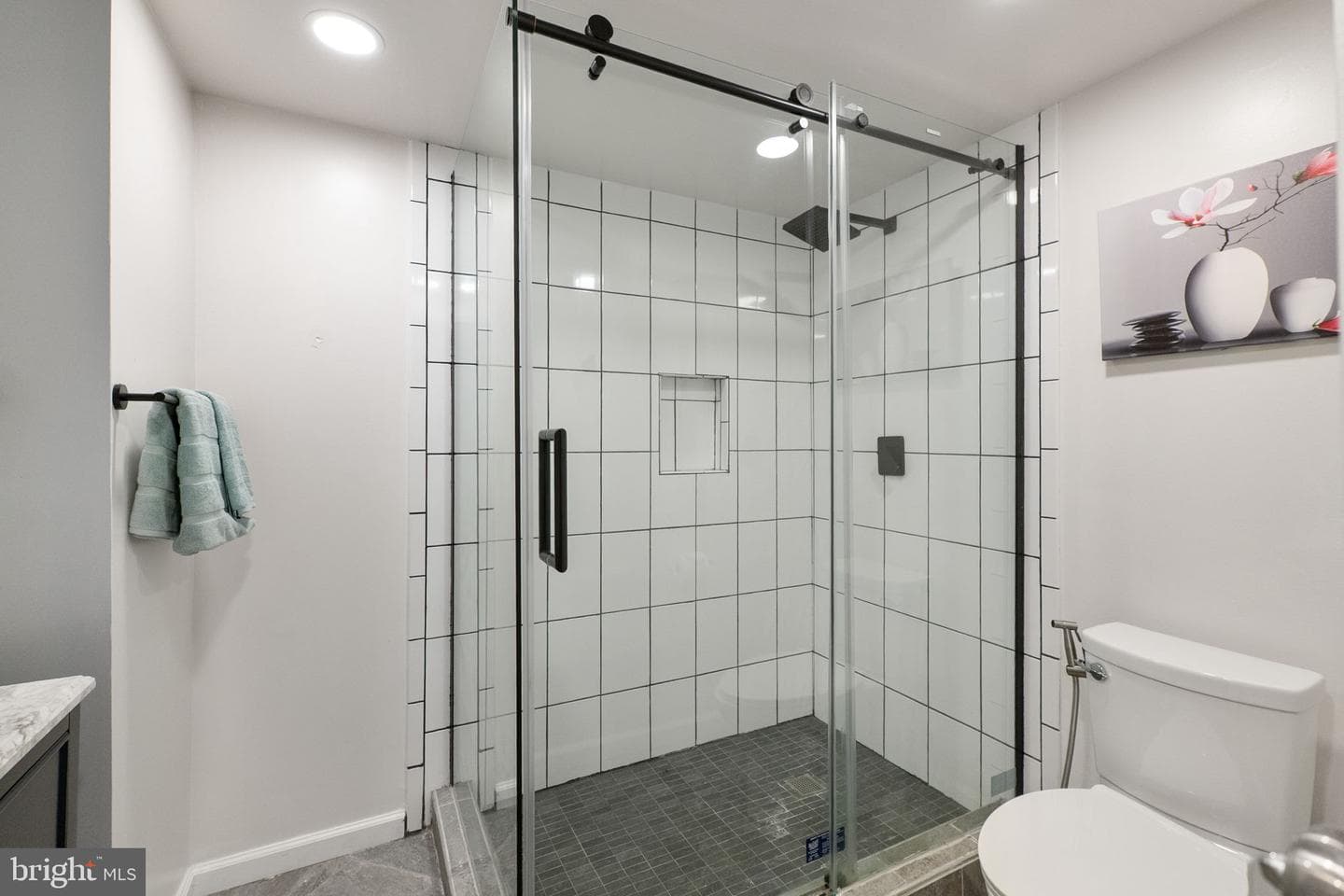 27 Filbert Court photo 27