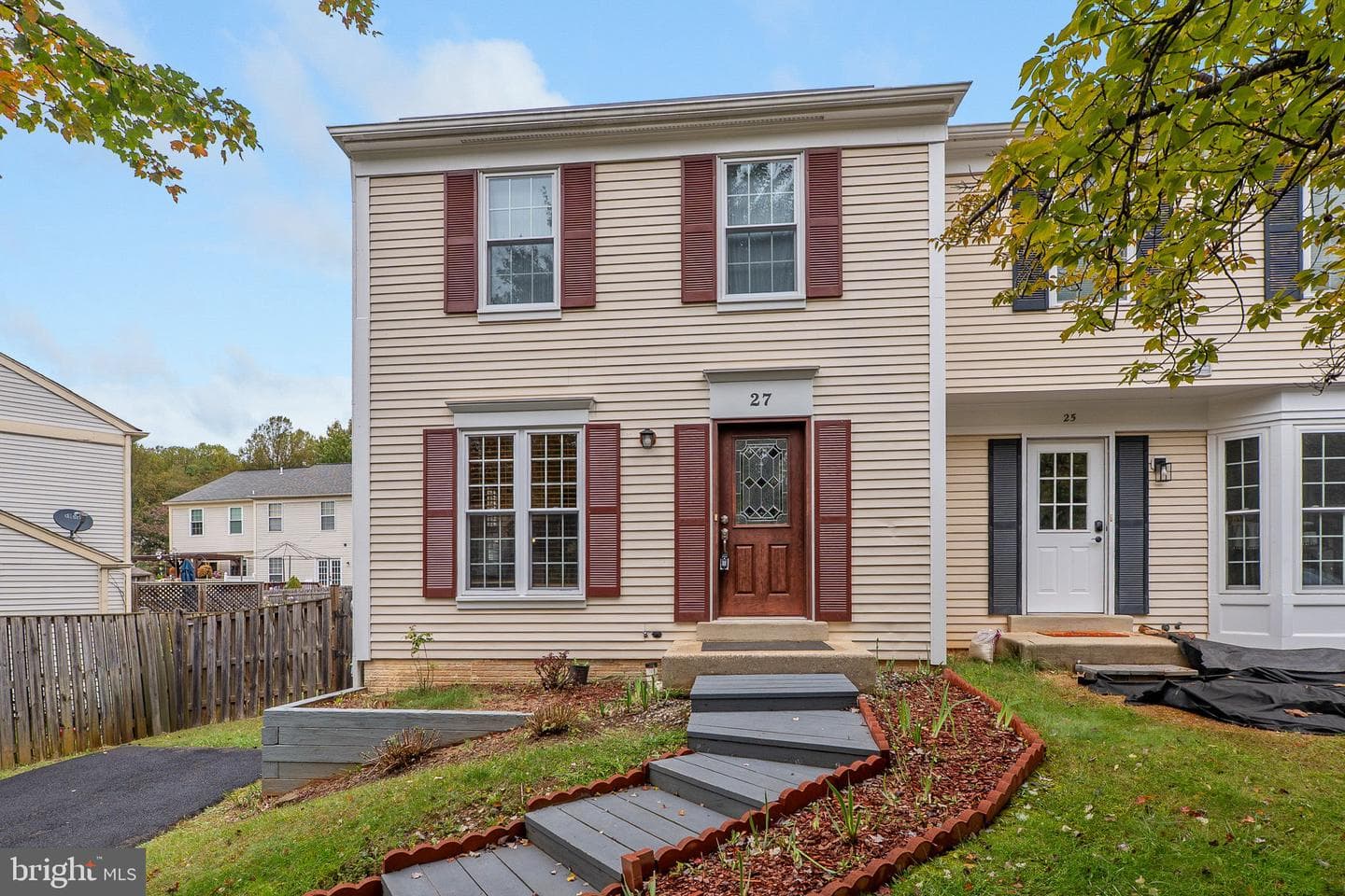 27 Filbert Court photo 3