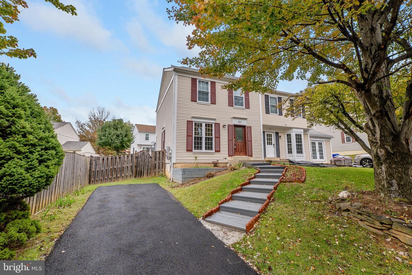 27 Filbert Court photo 37