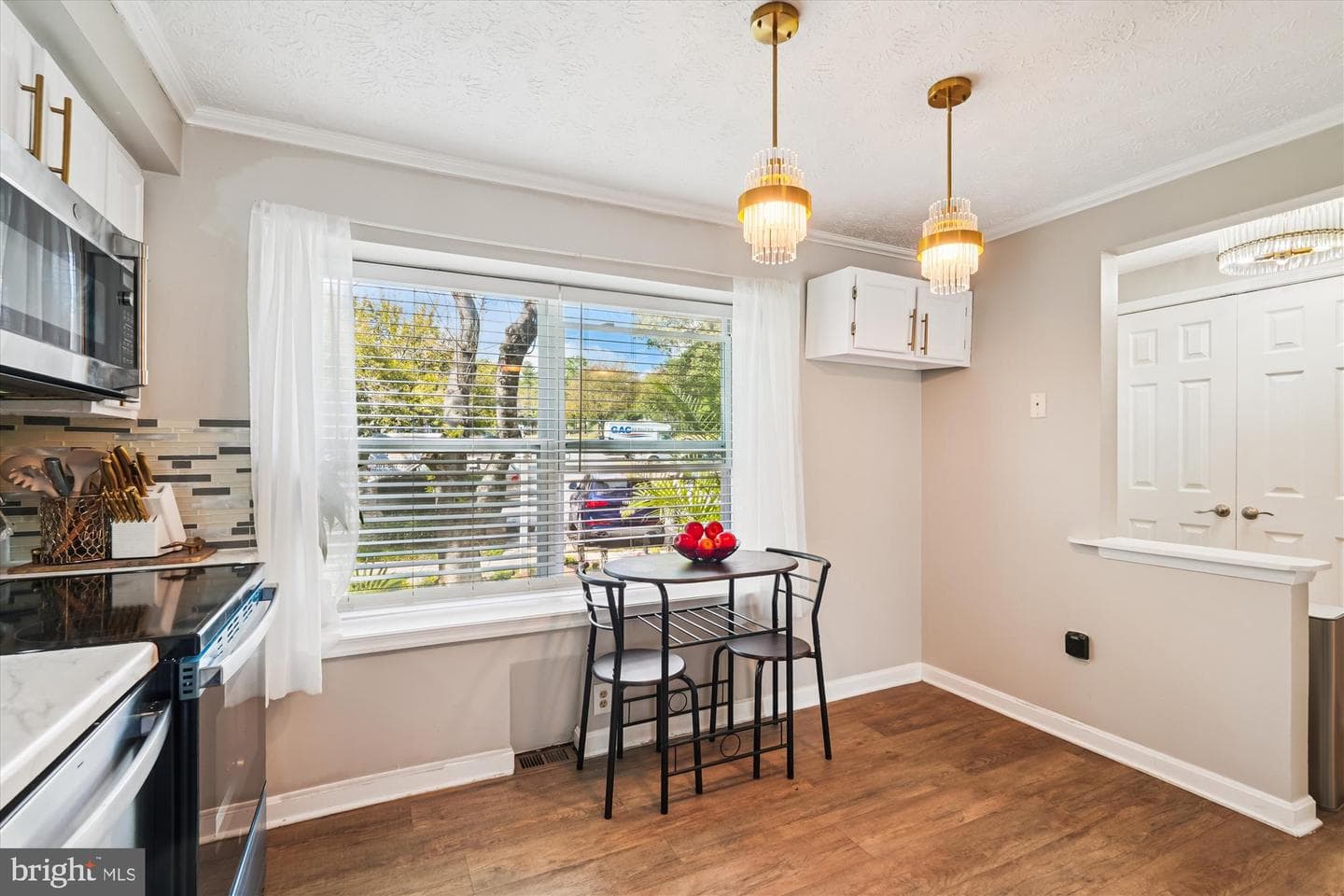 19049 Partridge Wood Drive photo 3