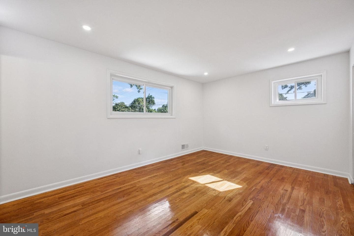 9801 Arbor Hill Drive photo 17