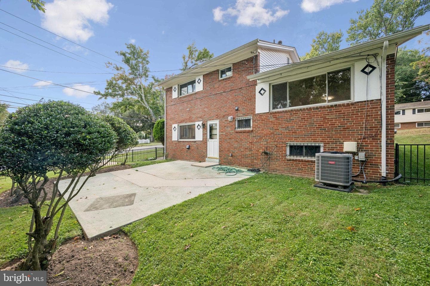 9801 Arbor Hill Drive photo 21