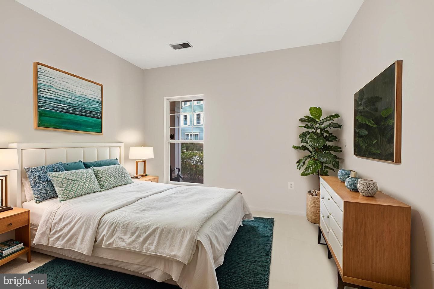150 Chevy Chase Street #102 photo 17