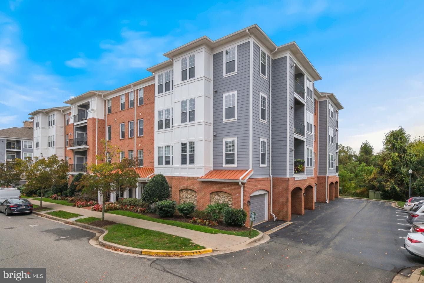 150 Chevy Chase Street #102 photo 25